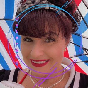 Meet your Posher, Theresa